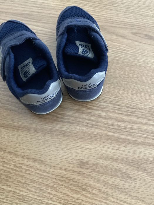 Tenis New Balance tamanho  22,5