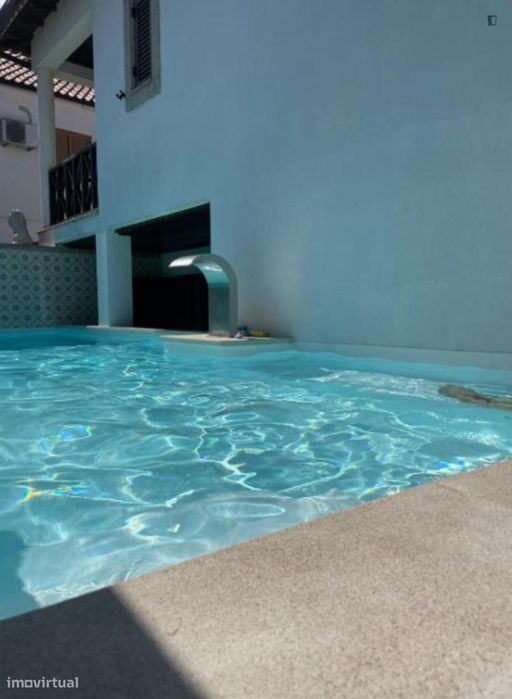 Casa com 3 quartos - localizado em Braganca