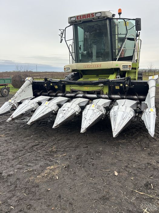 Przystawka do kukurydzy grecav claas lexion capello geringhoff