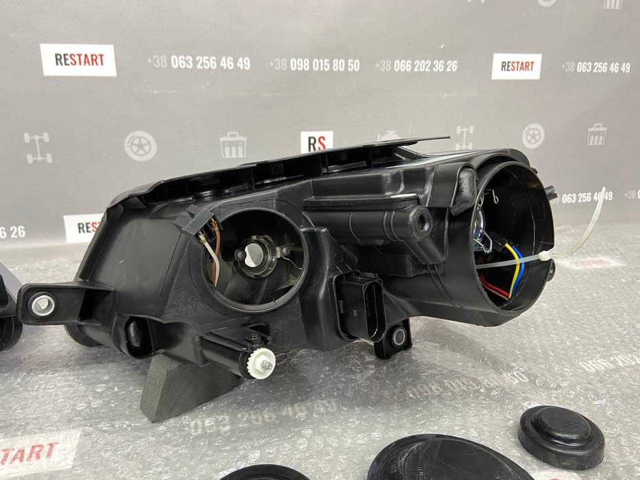 Фари передні Volkswagen Passat B6 фара Пасат Б6 3C0941005C, 3C0941006A