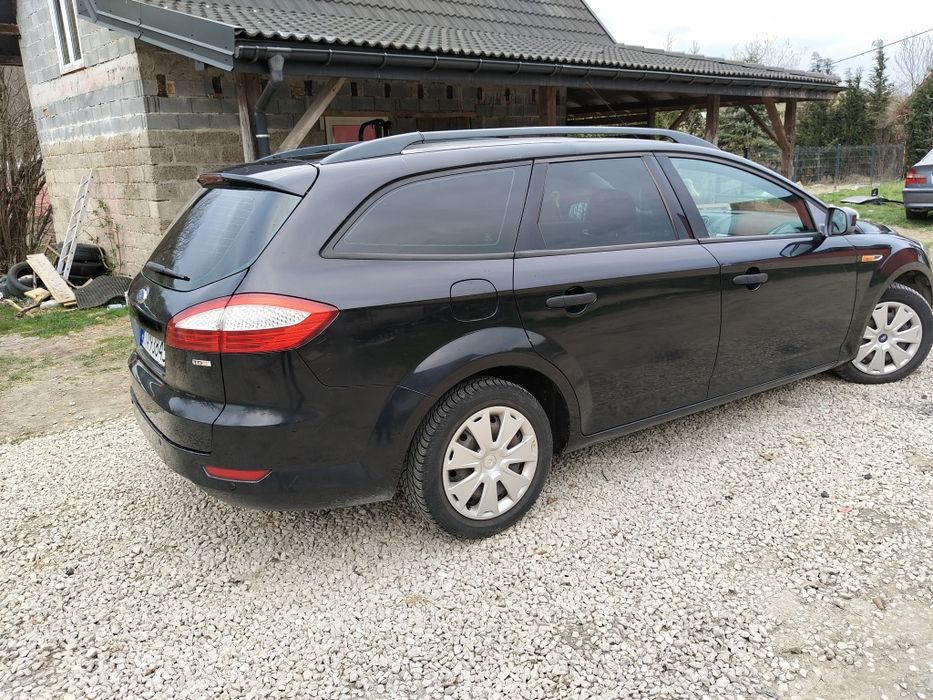 Ford Mondeo kombi 1.8 diesel stan bardzo dobry
