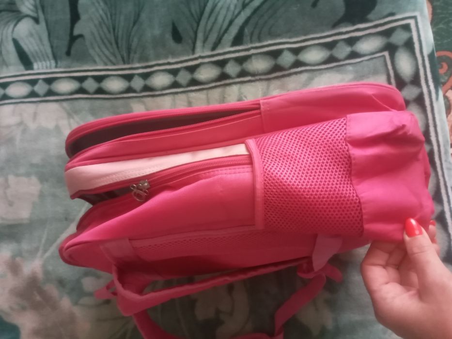 Рюкзак для дівчинки