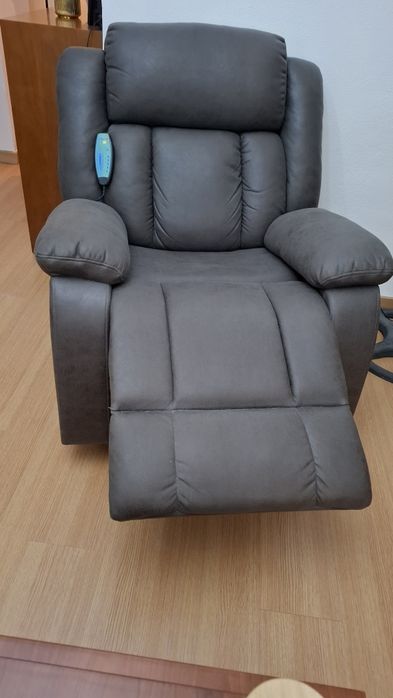 Cadeirão eletrico elevatório com massagens