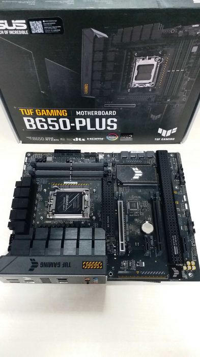 Плата Asus TUF Gaming B650-PLUS Socket AM5 DDR5