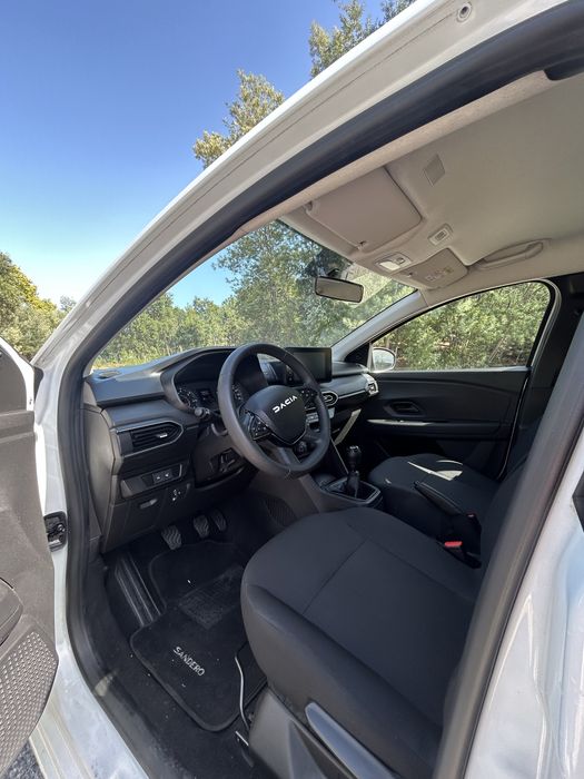Dacia sandero expression gpl
