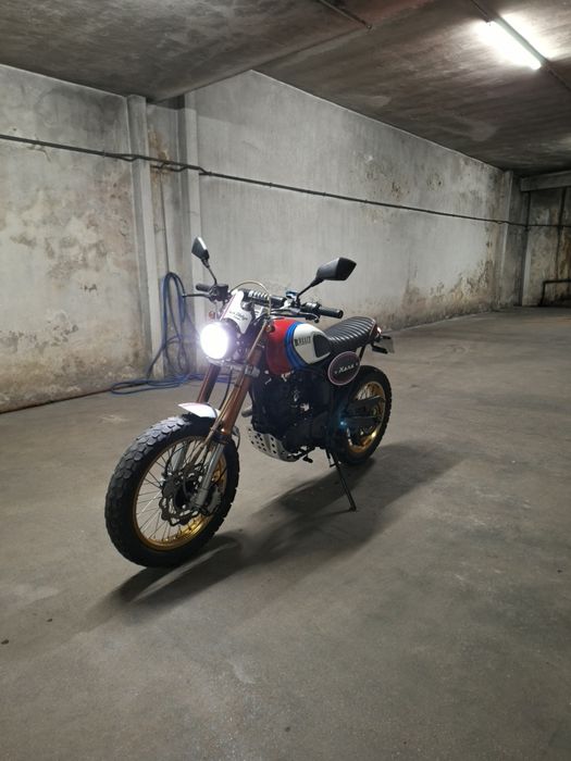 Bullit hero 125cc 2019 bianco racing