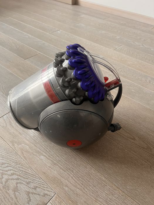 Пилосос dyson cy23 з сша 120в, можна на запчастини