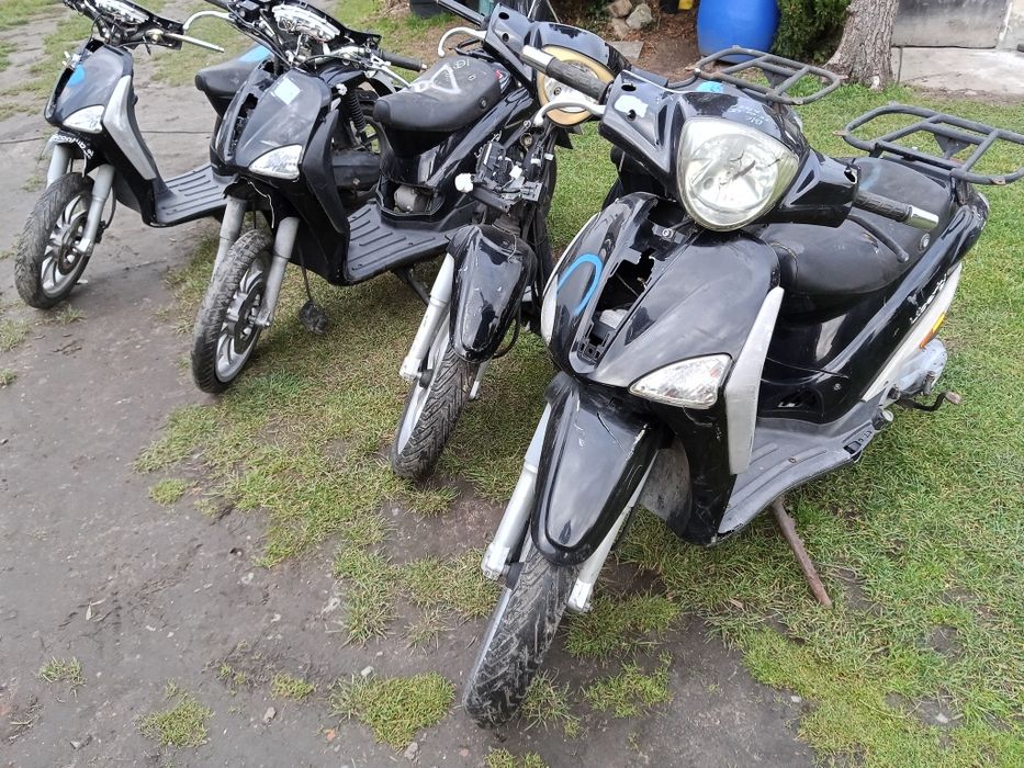 Piaggio Liberty 50 /125 na części