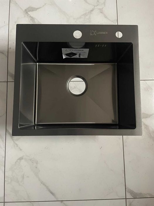 Мойка Luminex 5045 см 3,0/1,0 мм и кран выдвижной Luminex из латуни.