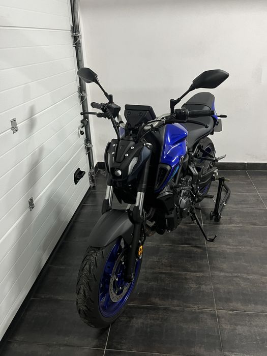 Yamaha MT07 azul