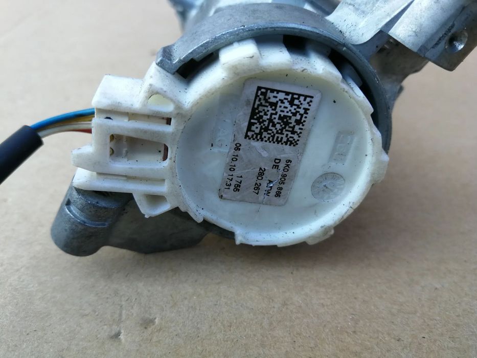 Audi A3 8P Golf V Stacyjka kluczyk 1K0905851B