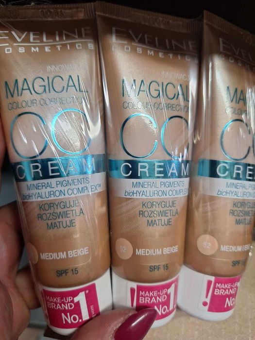 Podkłady CC krem eveline