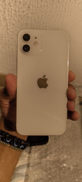 iPhone 12 white 128gb