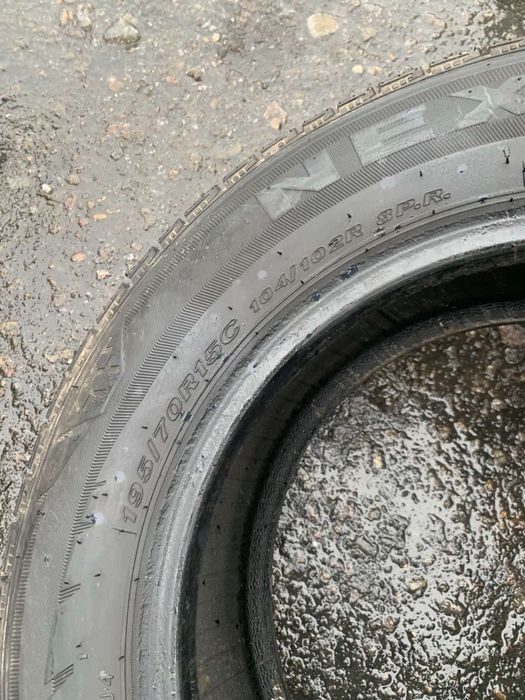 Шини 195/70 R15C Nexen зима 2024 рік 6 мм