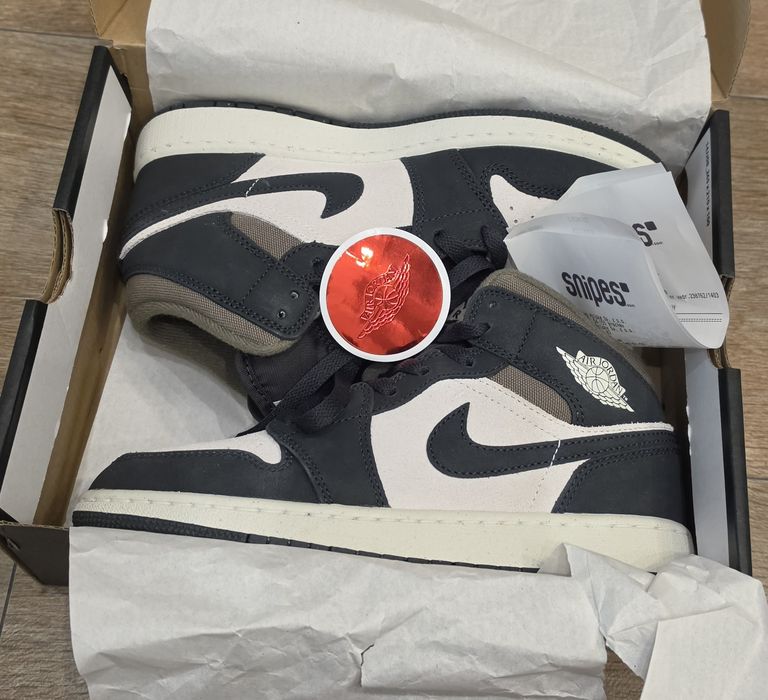 Oryhinalne buty Air Jordan 1 Mid (GS) Czarno-Zielone roz. 36,5