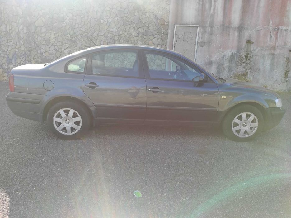 VW Passat 1.9 TDI 110 CV