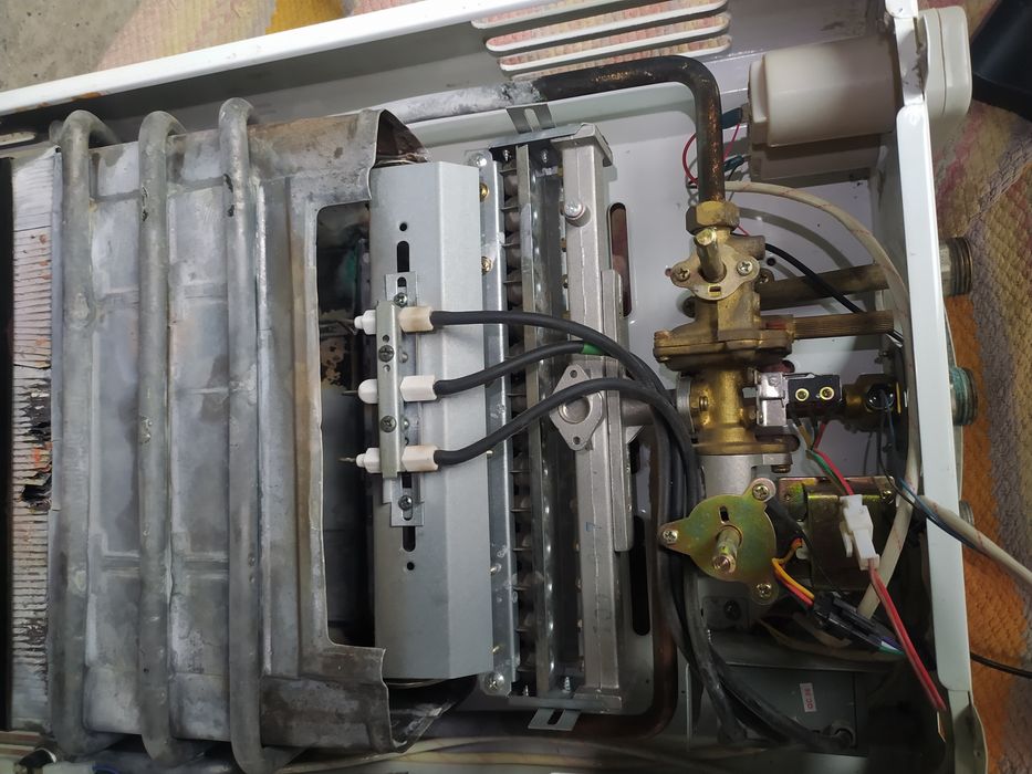 Газова.    колонка