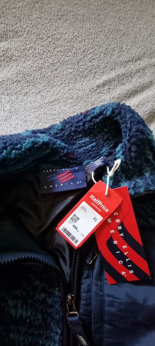 Sprzedam kurtke  bluze polarowa