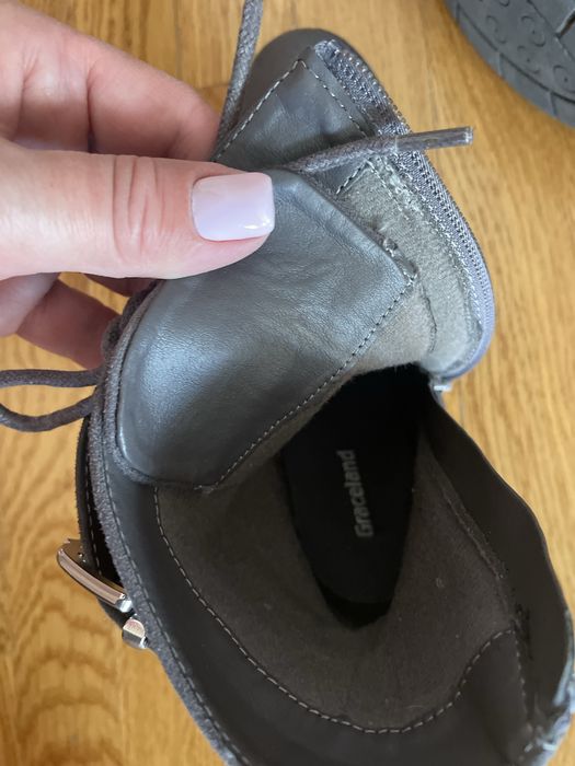 Черевики для дівчинки, розмір 36 / Graceland