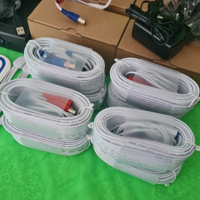 Sistema de Vigilância (DVR 2TB / 8 cameras=