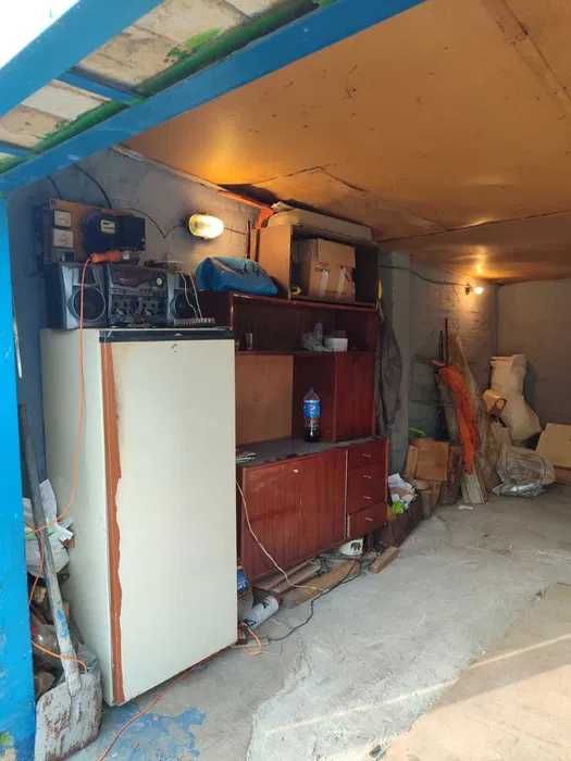 Продам гараж р/н вул. Незалежності (Попова)