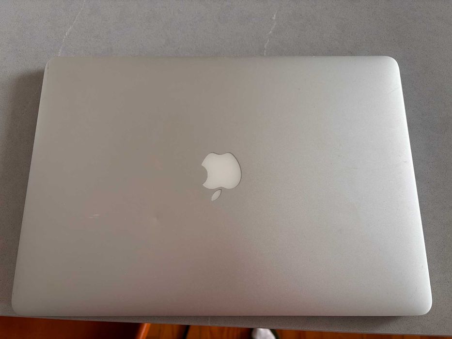 MacBook Pro Retina 15" (Mid 2015) - 16GB RAM - 500GB SSD