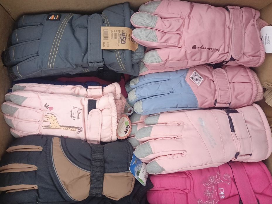 Продам лижні рукавички