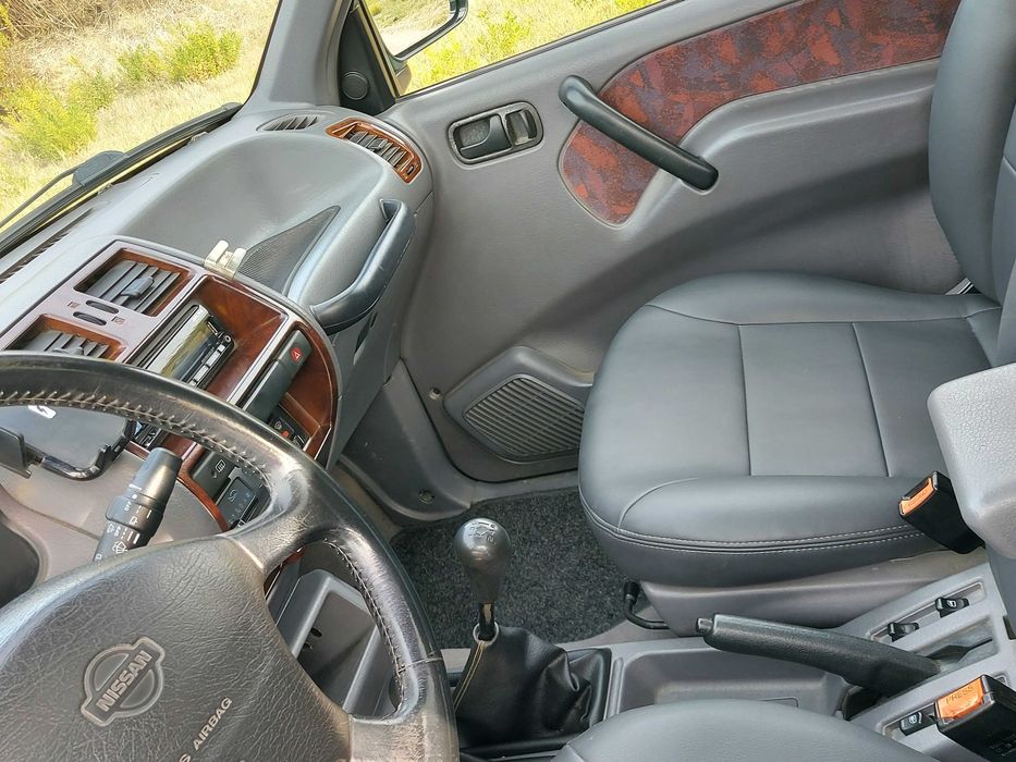Nissan Terrano II 7 lugares