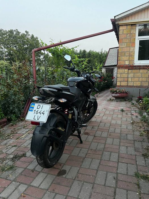 Продам мотоцик Баджаж пульсар нс 200