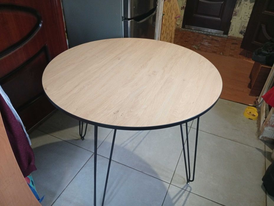 Продам стіл, новий