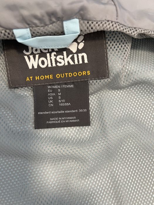 жіноча мембранна куртка jack wolfskin трекінг нова оригінальна курточк