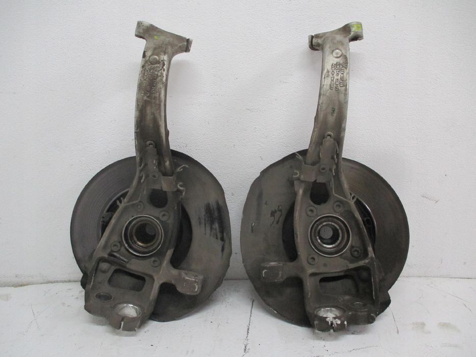 Zwrotnica PORSCHE CAYENNE LEWA PRAWA PRZEDNIA 9Y0407245 9Y0407246