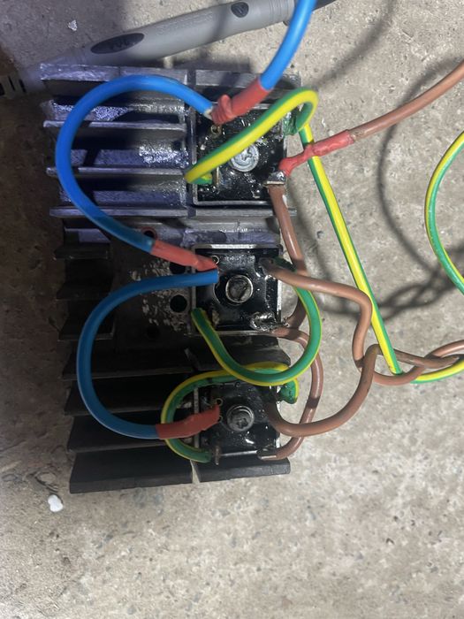 Мотор до вітрогенератора бензогенератора гес