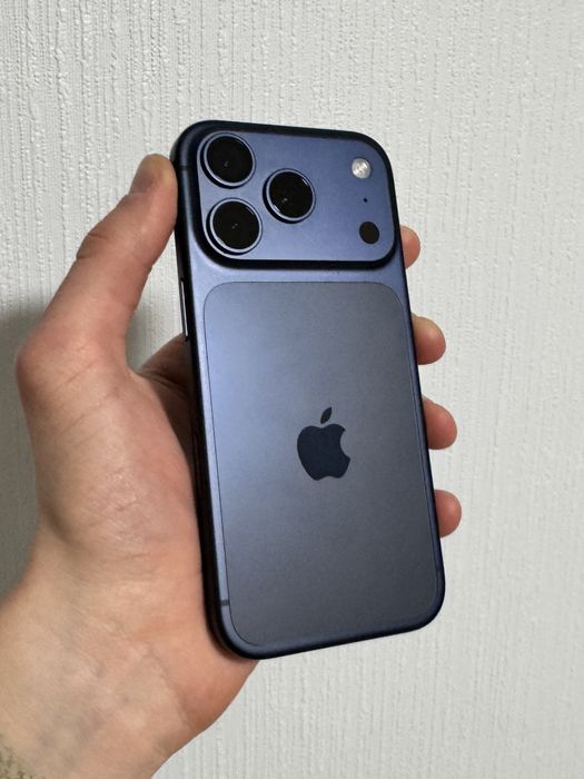 Iphone 17 Pro 256GB Deep Blue Neverlock 100% Ідеальний стан Фіз.сім.