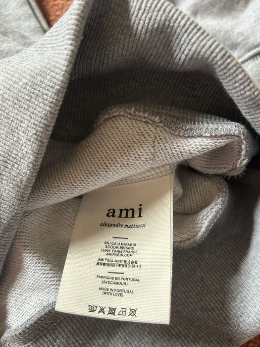 Sweat AMI paris.