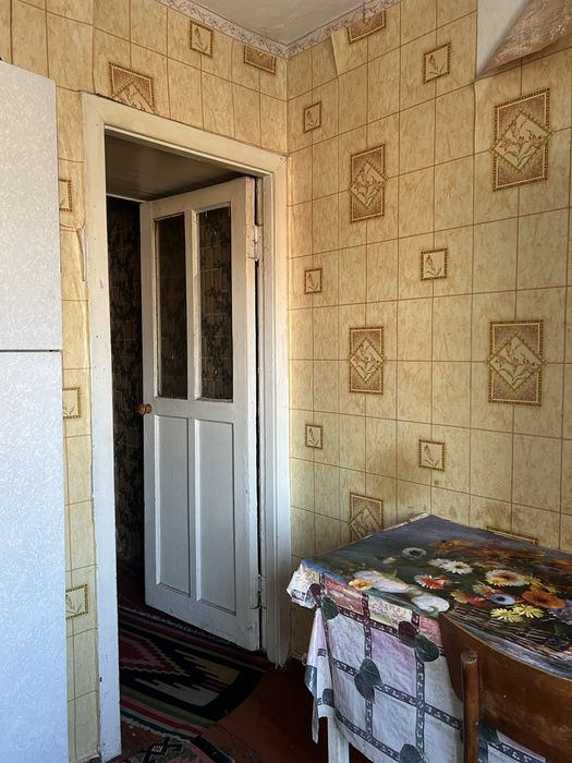 Продаж 2 кімн. Металургів 23, напроти Фокстроту.