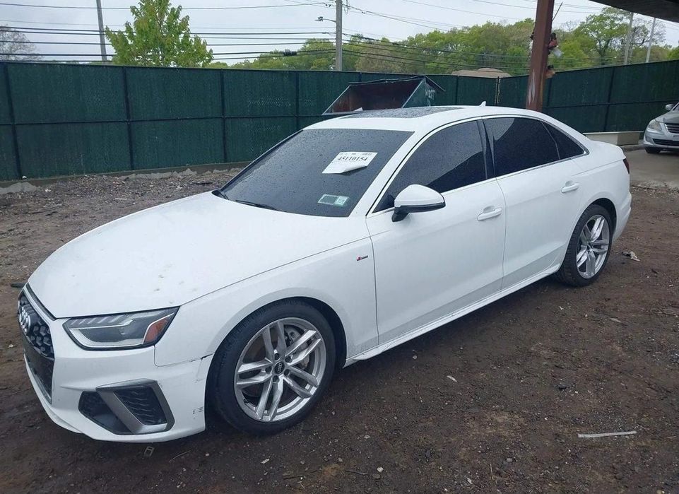 Audi A4 Limousine W drodze do Polski, szybka dostawa z Nowego Jorku!