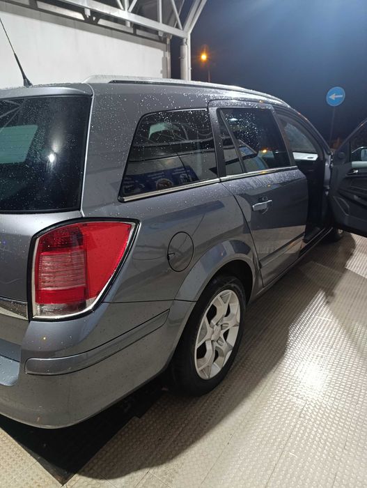 Opel Astra H Caravan 1.4 Gasolina 90cv (2005) - Excelente Estado