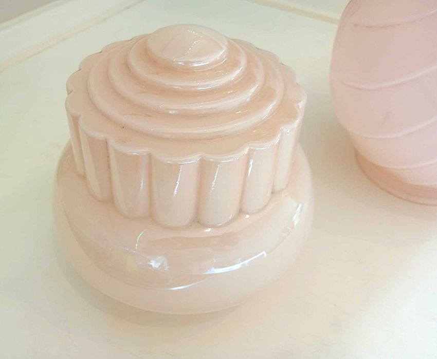 Conjunto 2 Globos Vidro Art Deco