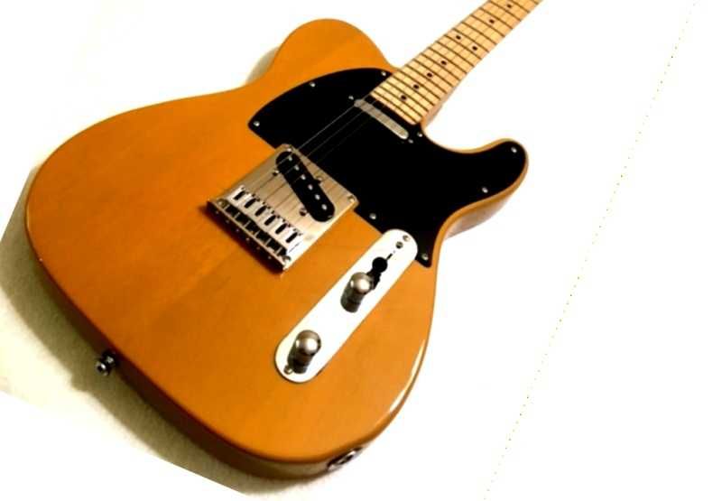 Guitarra Fender Squier telecaster como nova
