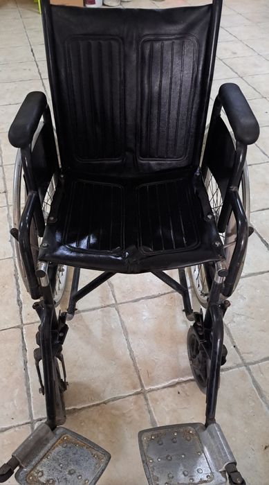 Para desocupar, em otimo estado