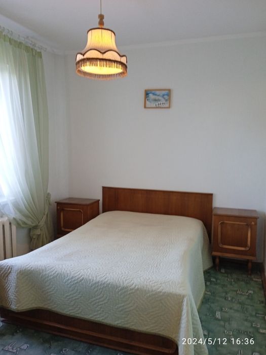 Продам  4-х комнатную квартиру ,на Таврическом , в м.Херсон