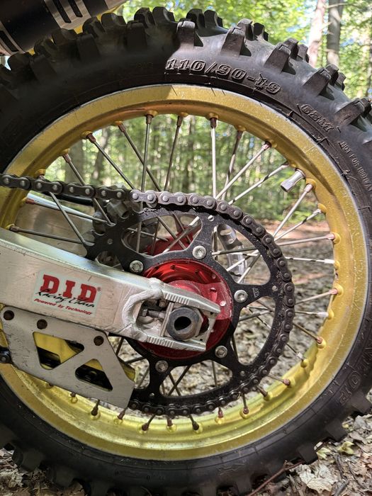 Suzuki RMZ-450 2009 na wtrysku