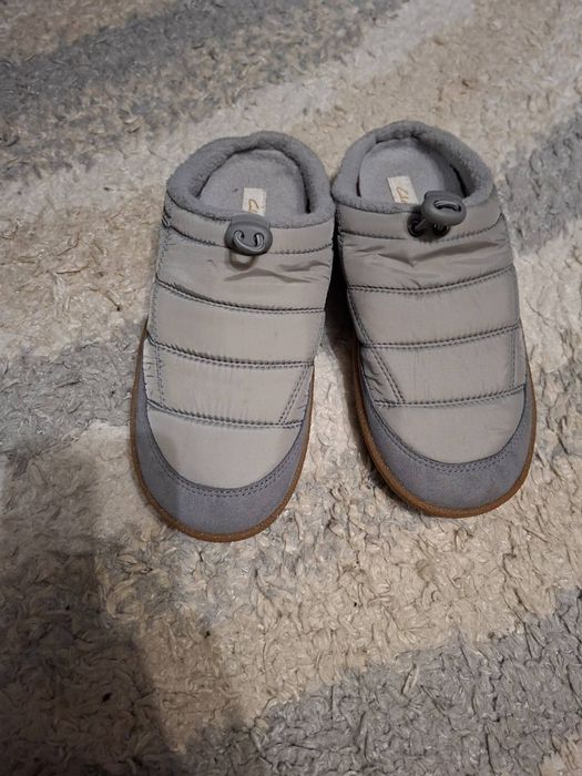 Мюлі Clarks Pilton в сірому кольорі 39 маломірять