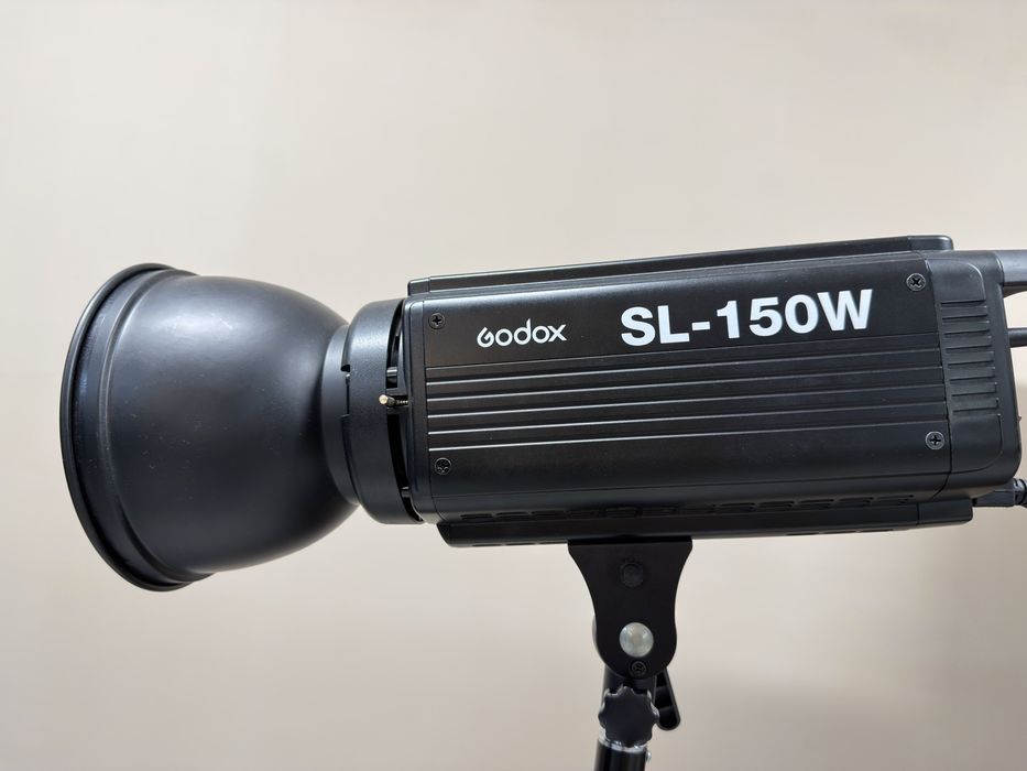 godox sl 150 - купити фототехніку, відеотехніку - Ціна на OLX.ua