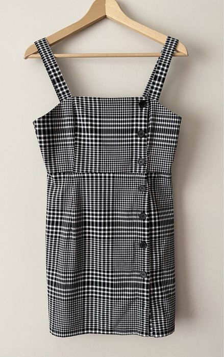Sukienka ogrodniczka w kratkę na szelkach H&M 38