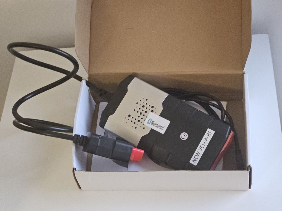 Interfejs diagnostyczny obd Delphi ds100e ds150e