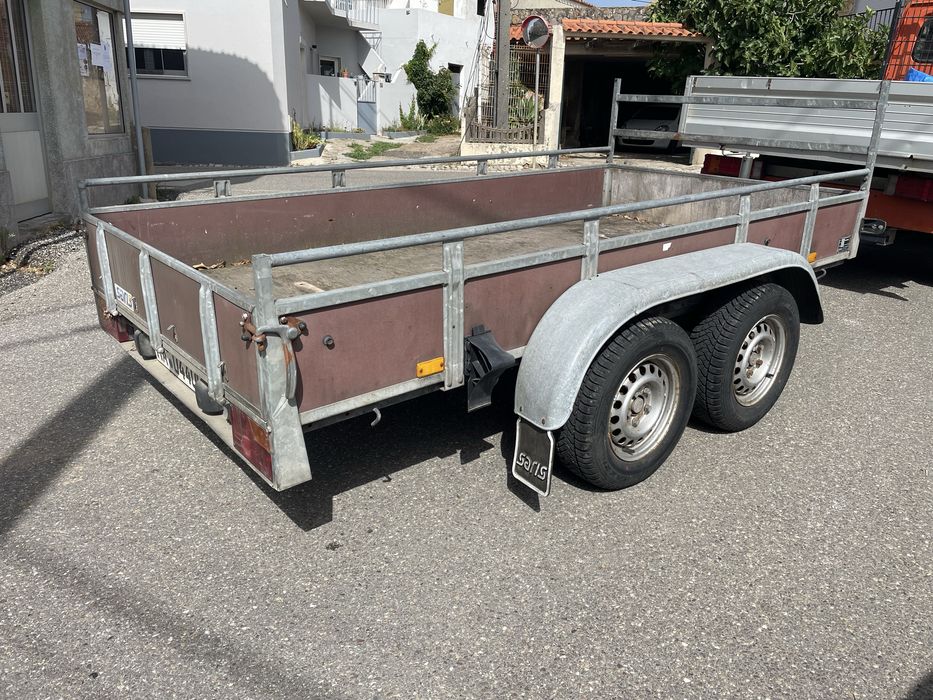 Reboque   2000kg