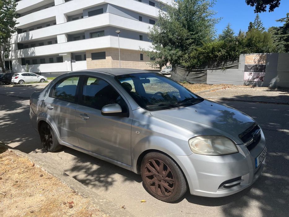 Chevrolet Aveo 1.2 Gasolina | 2009 | 214.000 km — photo 3
