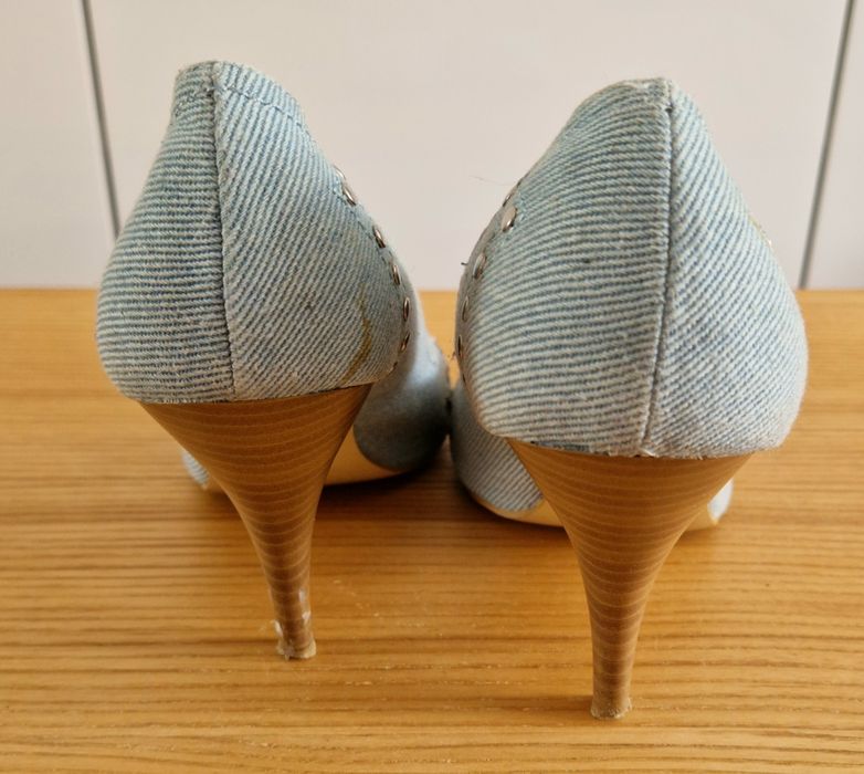 Buty damskie na obcasie